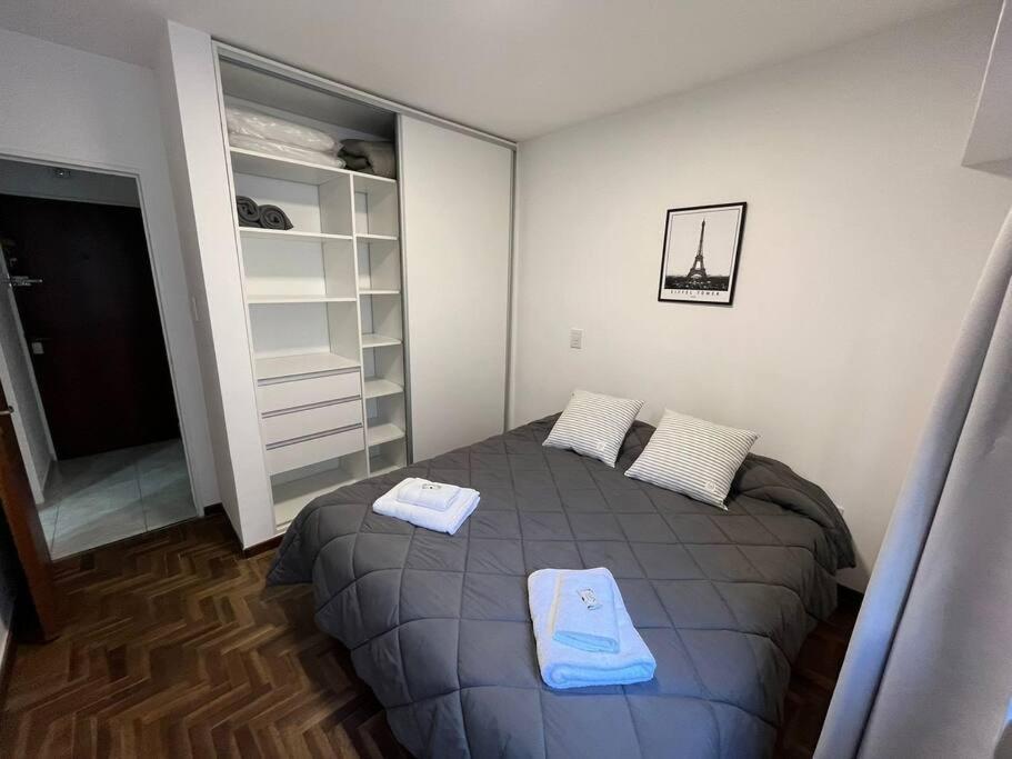Departamento Centrico-46 N 326 Entre1y2